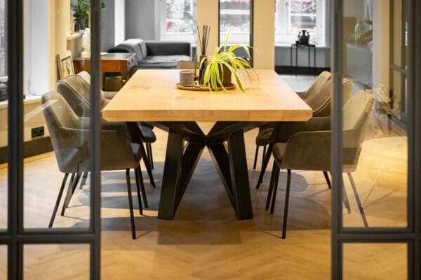 Alternative view of Eettafel Magnifico